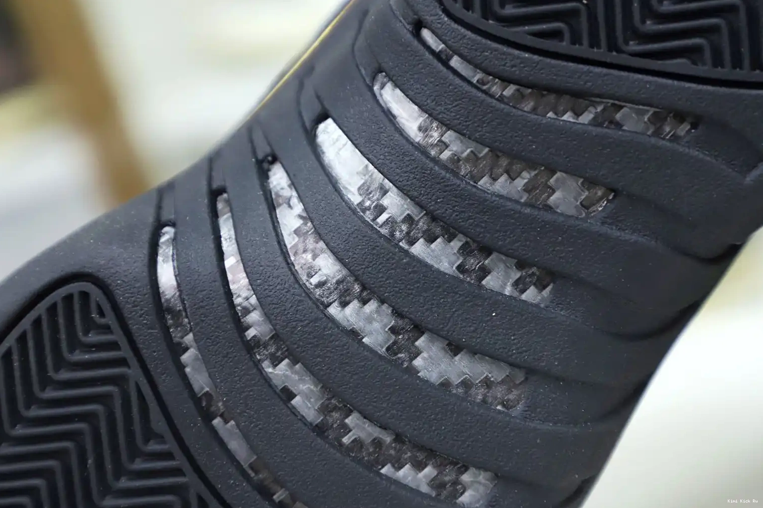 'ROYALTY' AIR RETRO JORDAN Kimikick 12 0805